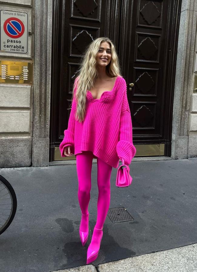 Total look en color fucsia / @emilisindlev