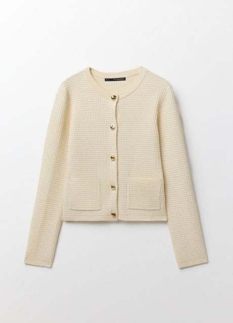 Chaqueta de punto de Sfera (35,99 euros)