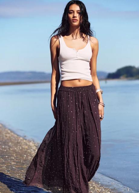 Falda larga de Pull & Bear (35,99 euros)